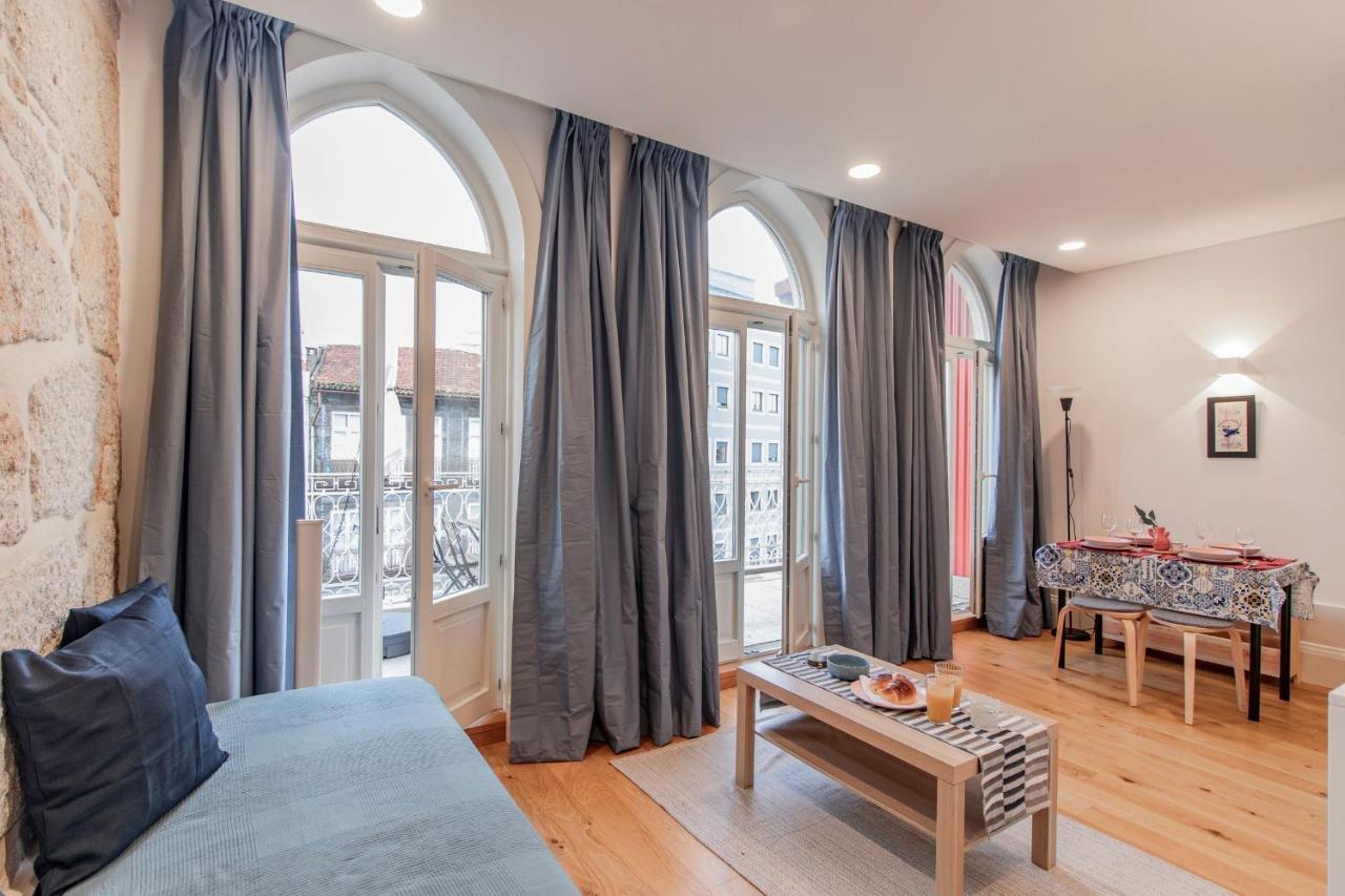 Sweet Studio Apartment W/ Big Balcony By Lovelystay Porto Exteriér fotografie